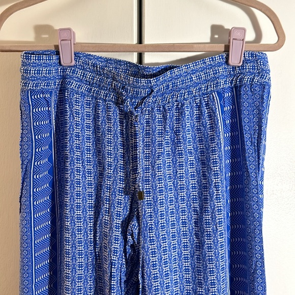 4 for $20 Ava Christine wide leg, lightweight flowy summer pants - Picture 2 of 7